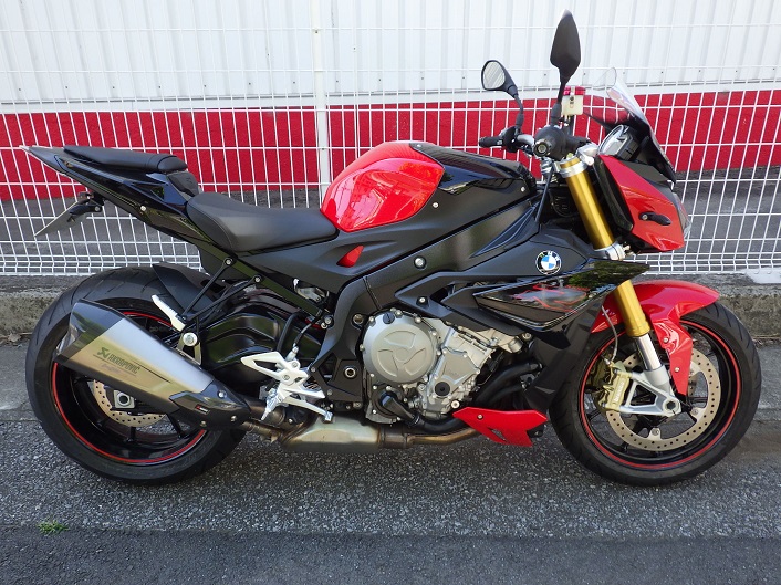 S1000R WB10D52